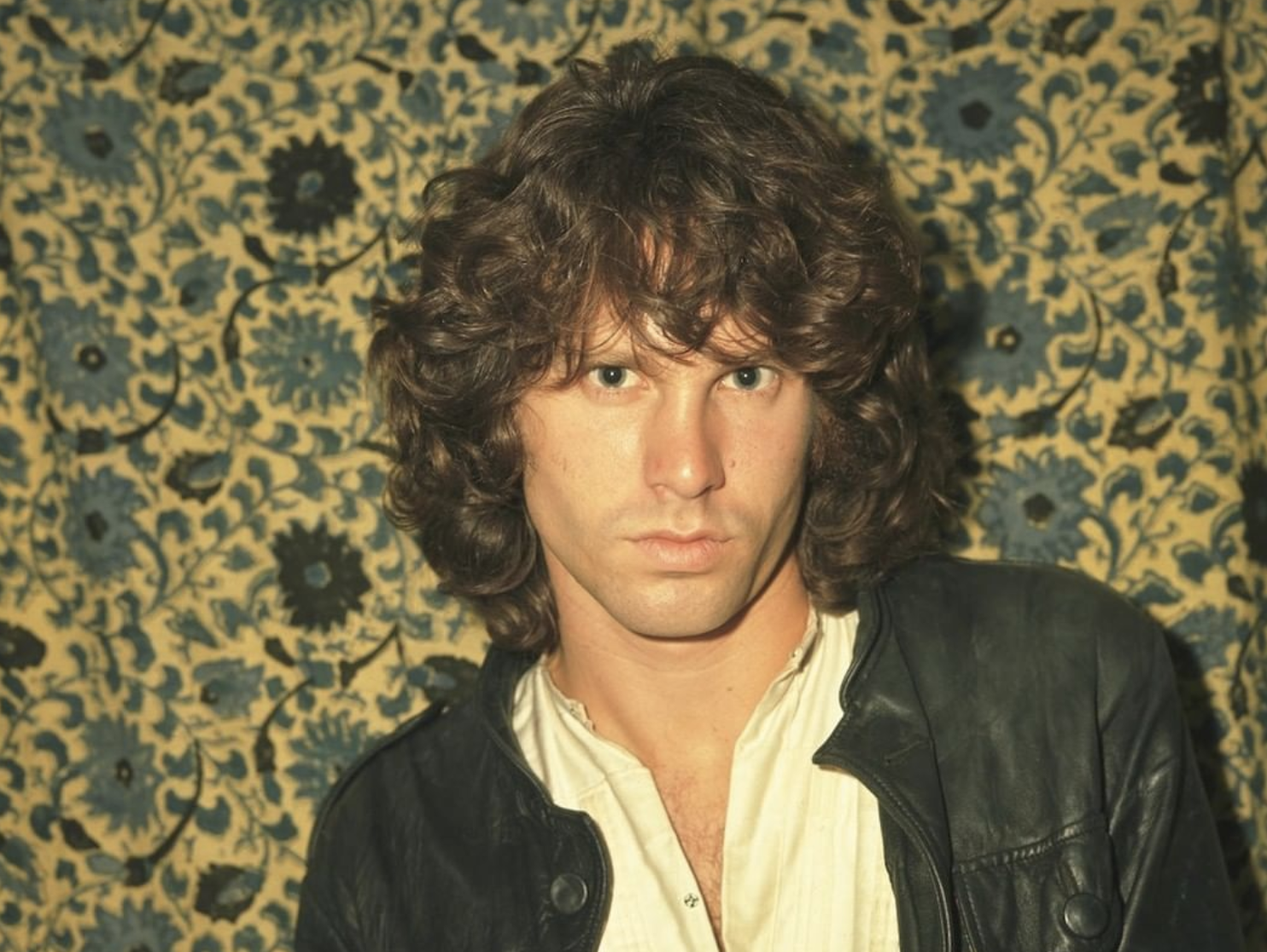 Джим моррисон биография. Моррисон Джим Моррисон. The Doors Джим Моррисон. Джим Моррисон фото. Джим Моррисон молодой.