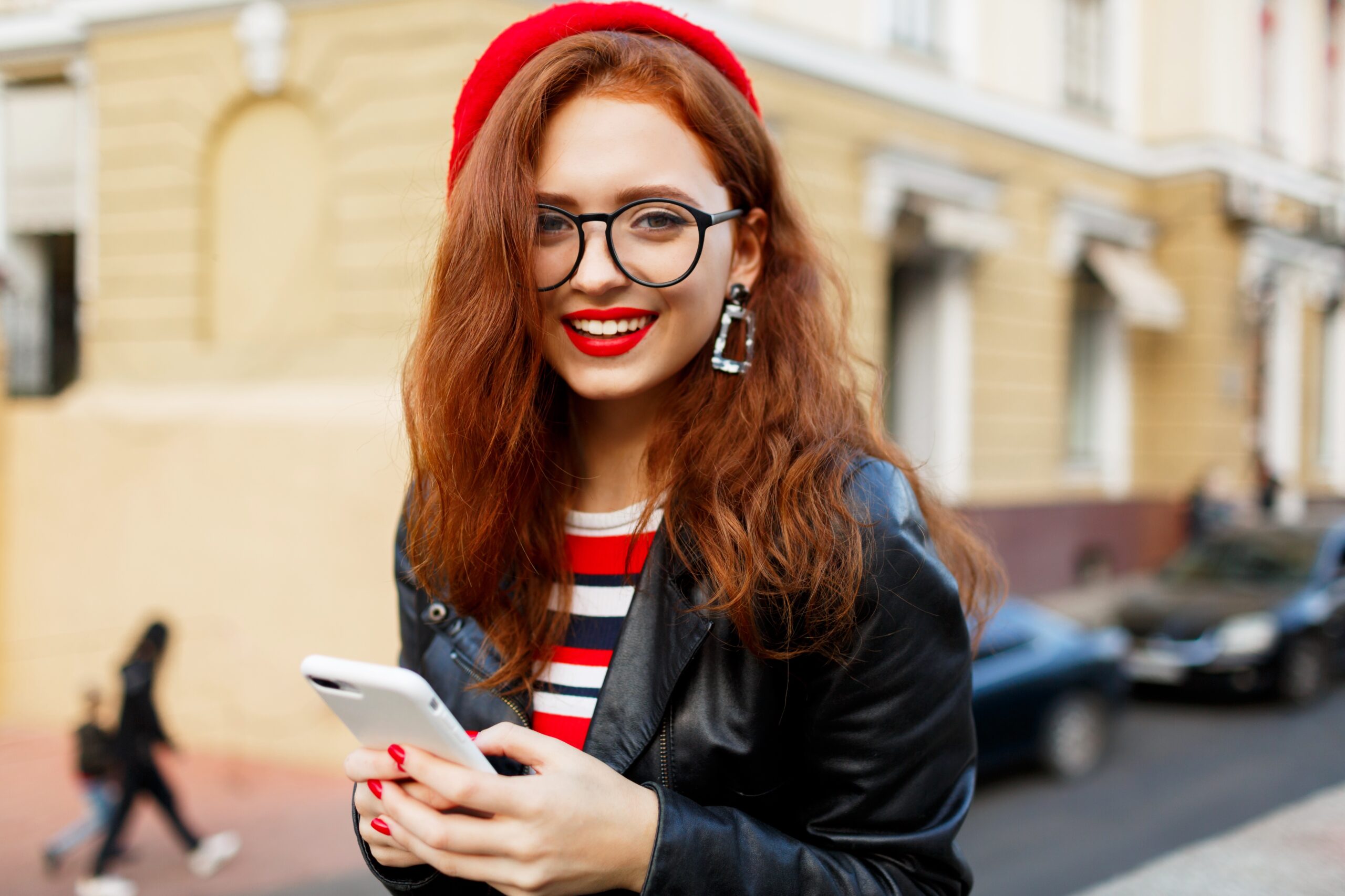 Блогеры выборы. Ginger woman.